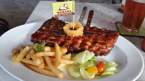 A sültkrumpli-hagymakarika Apáé, én "kénytelen" voltam beérni a gigászi oldalassal 