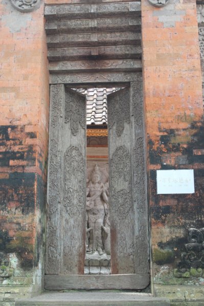 És a kakukktojás, ez ugyan nincs festve, de szerintem így is csodálatos